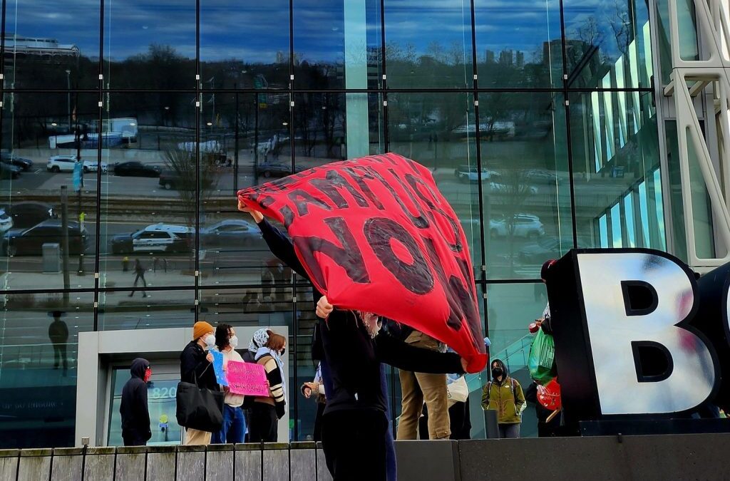 On for Young and Old: How Boston University’s Resident Assistants Pulled Off a Double Strike