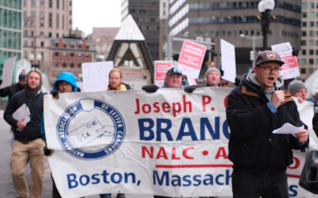 Postal Workers Demand 30/30 Amidst Organizing Surge Among Rank-and-File Letter Carriers